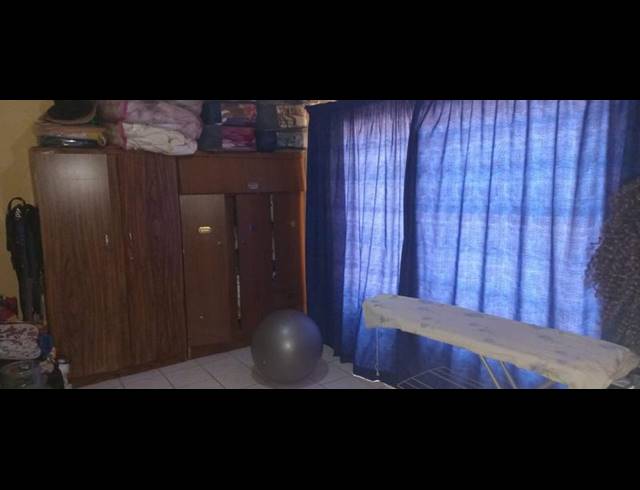 2 BEDROOM HOUSE FOR SALE IN MOHLAKENG